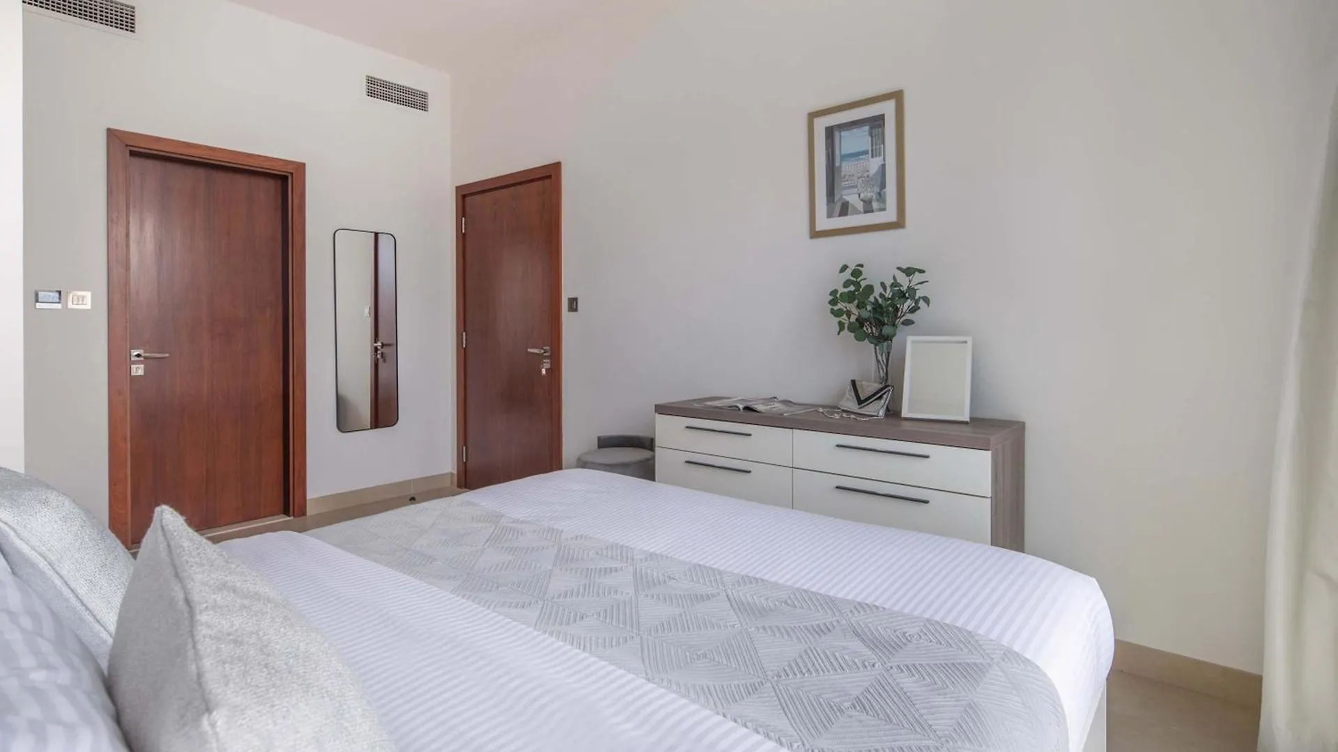 Apartment Frank Porter - Marina Gate Dubai
